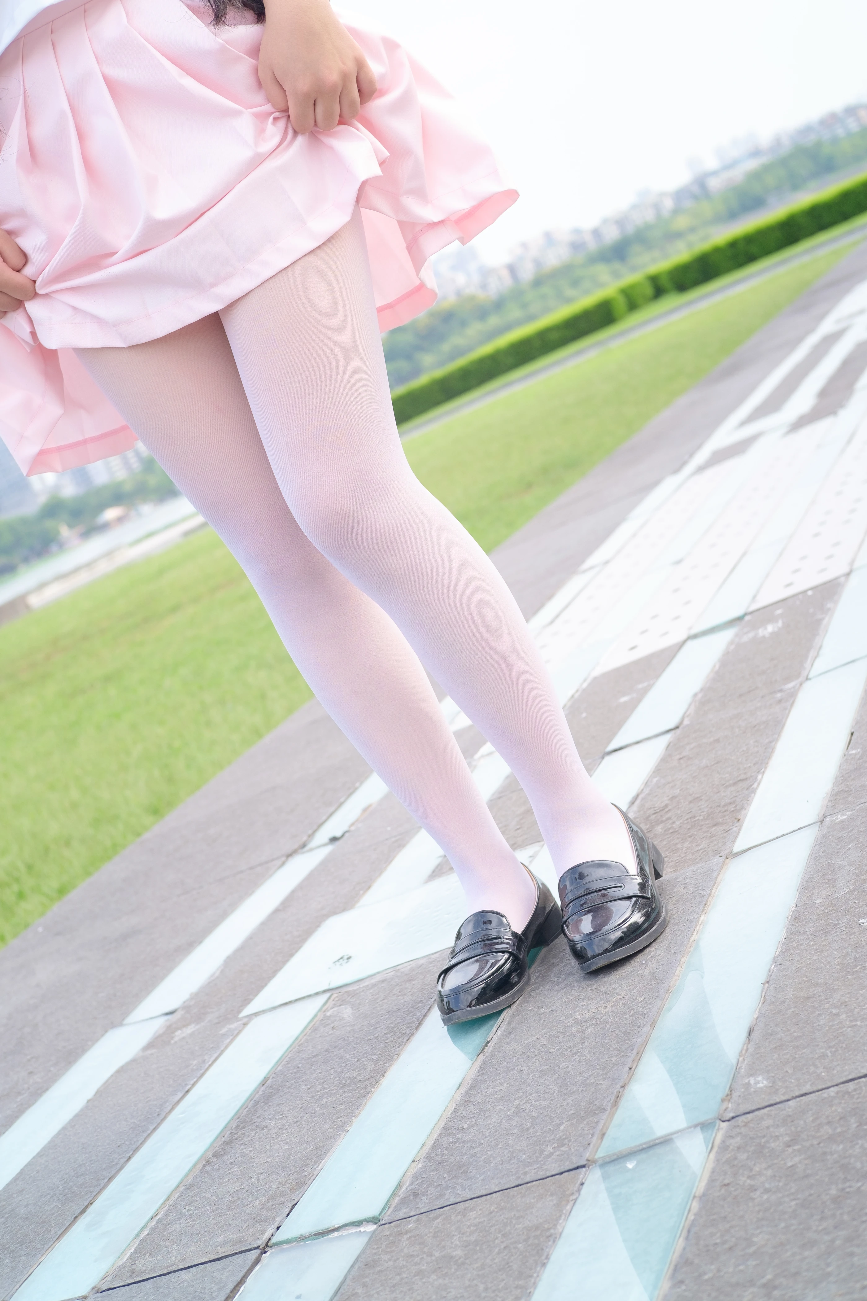 森萝财团 R15-033 [75P]插图4